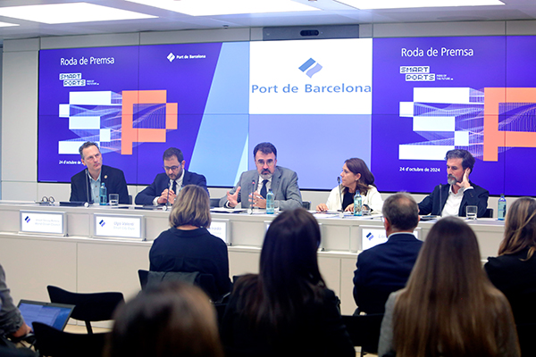 Lluís Salvadó encabezó ayer la presentación de la conferencia.