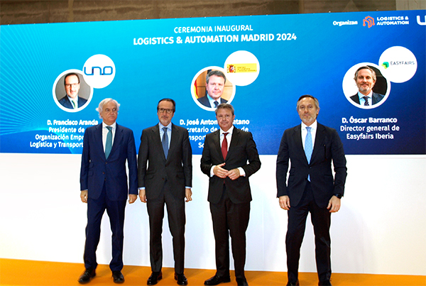 Miguel Garrido (CEIM), Francisco Aranda (UNO), José Antonio Santano (Ministerio de Transportes) y Óscar Barranco (Easy Fairs Iberia), inauguraron la edición 2024 de Logistics & Automation. 