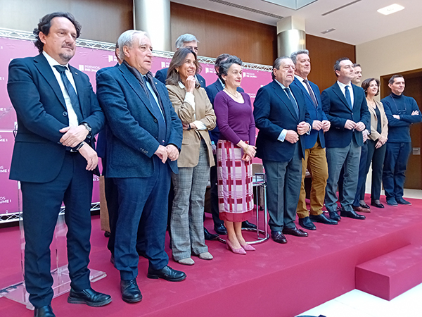 Ponentes de la jornada celebrada en el Puerto de Valencia.