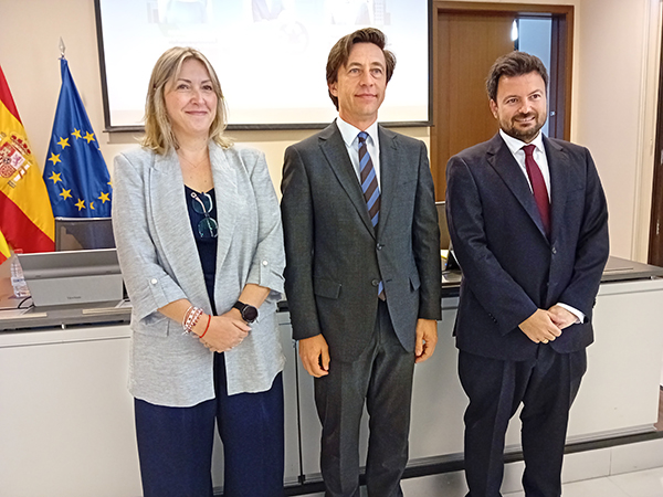 Inauguración de la jornada del Centro Español de Logística en Valencia.